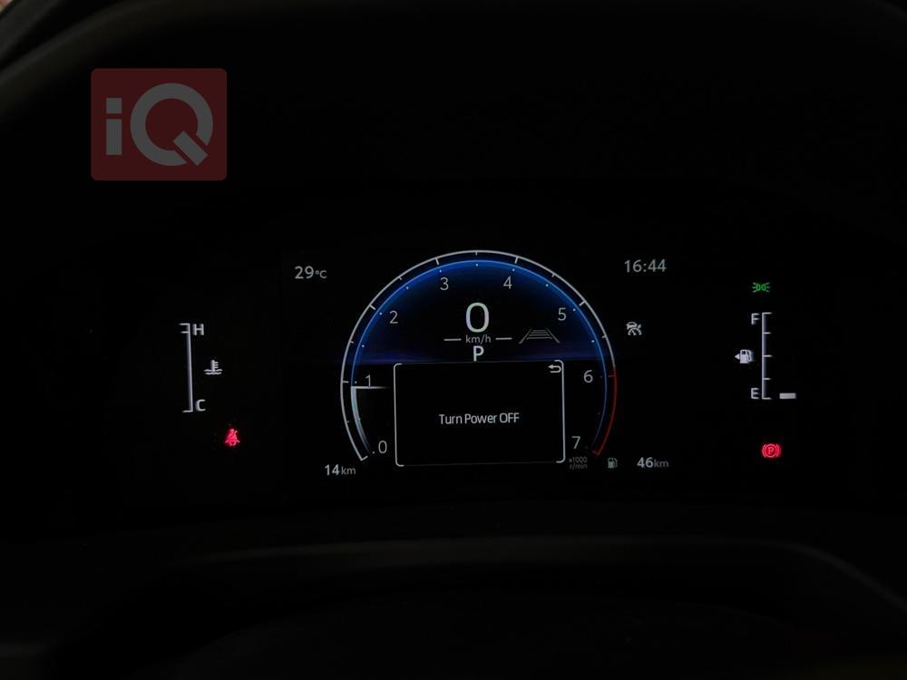 تۆیۆتا لاند کروزەر